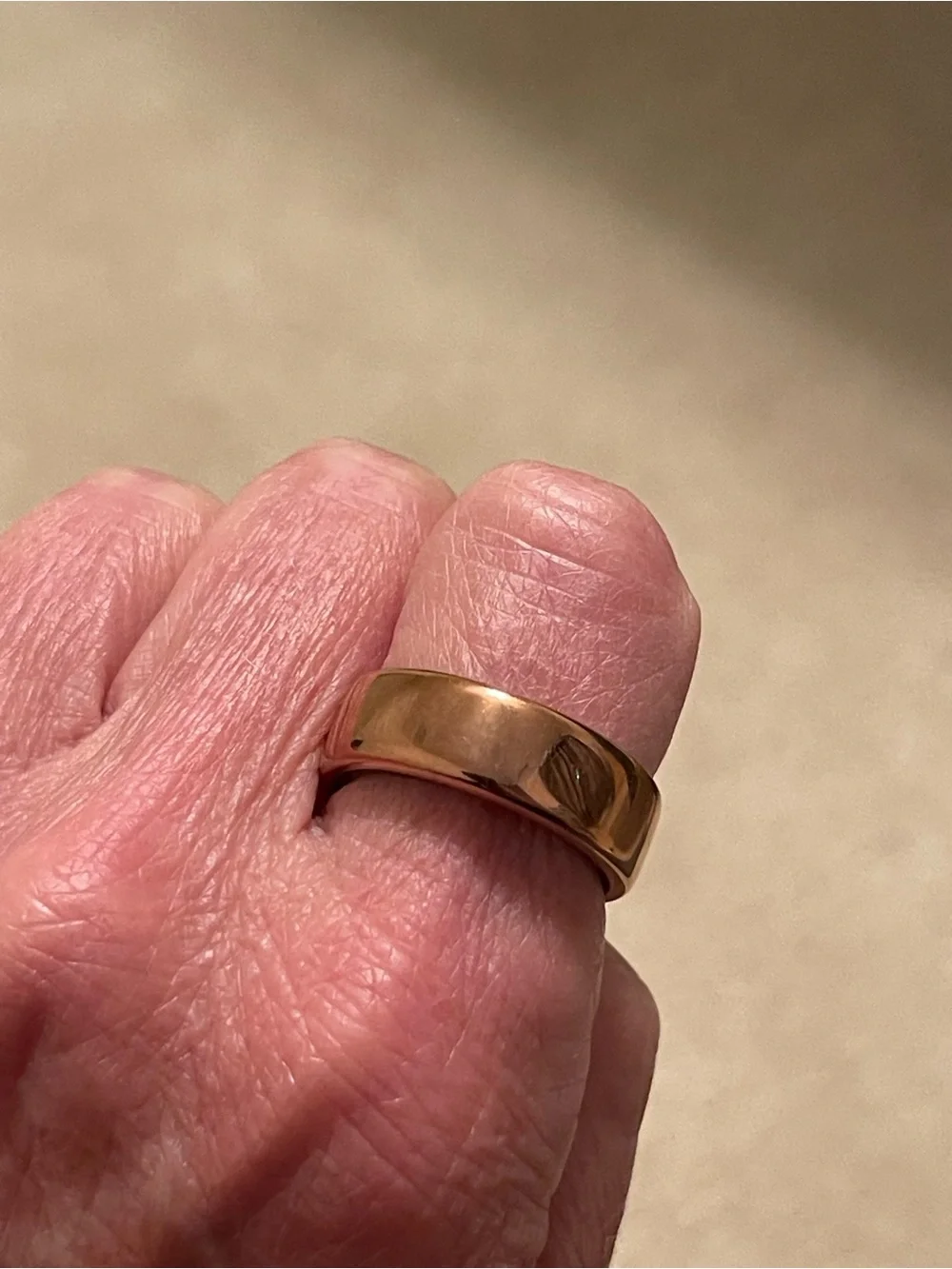 Oura Horizon Rose Gold Smart Ring - Rose Gold